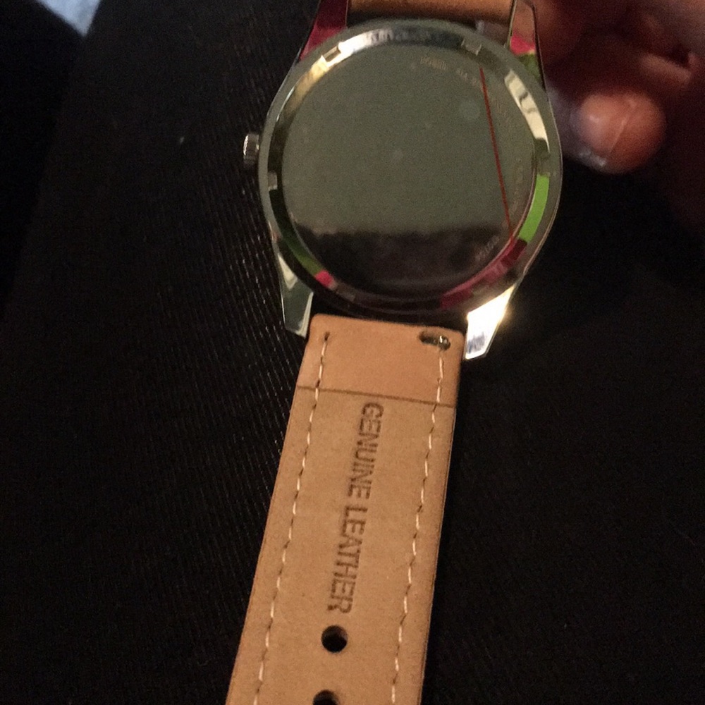 Fossil Watch - image 3